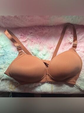 Everyday Smooth Molded T-Shirt Bra in Nude Tan